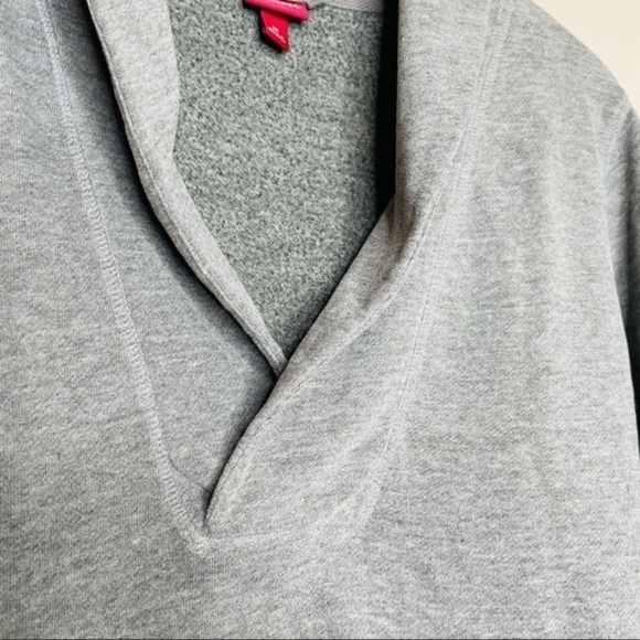 Merona Grey V-Neck Fleece Lined Sweatshirt - Picture 6 of 10